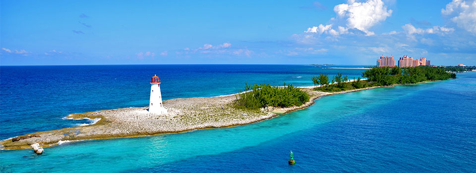 Hafen in Nassau/Bahamas auf östlicher Karibik Kreuzfahrt