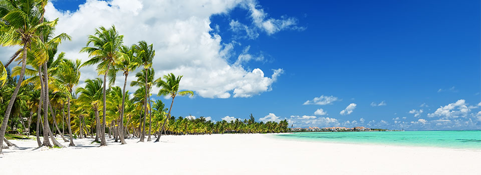 Strand in Dominikanischer Republik auf östlicher Karibik Kreuzfahrt